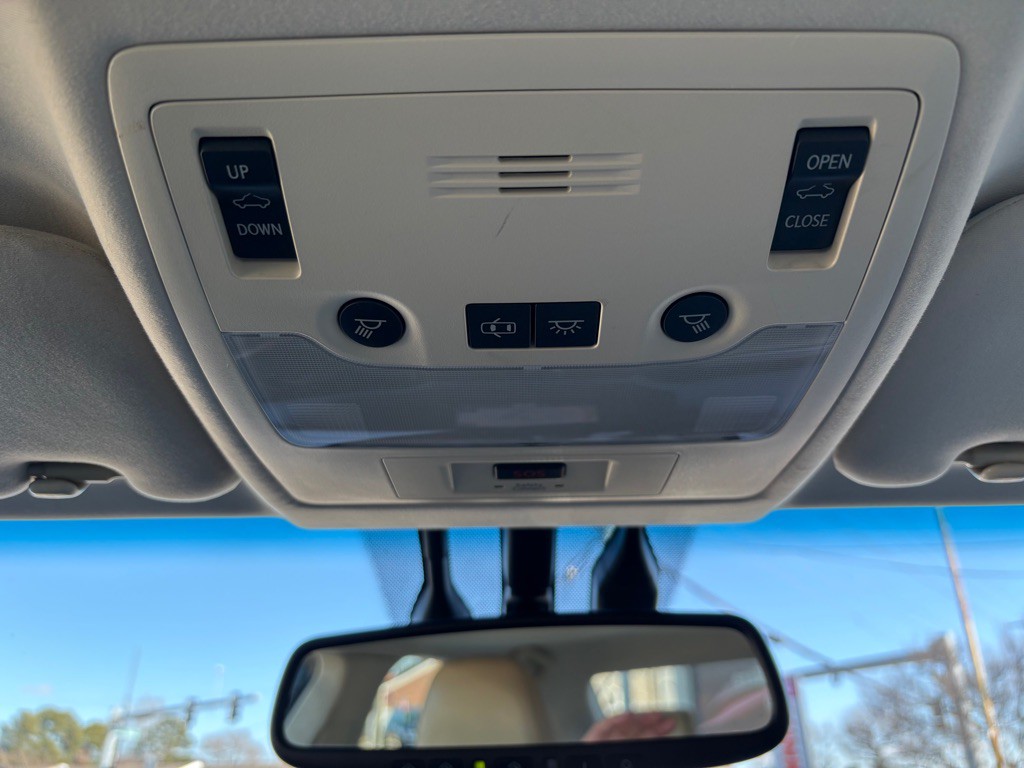 2013 Lexus ES Image 28