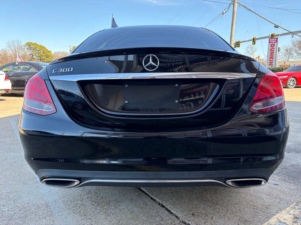 2015 Mercedes-Benz C-Class Image 5