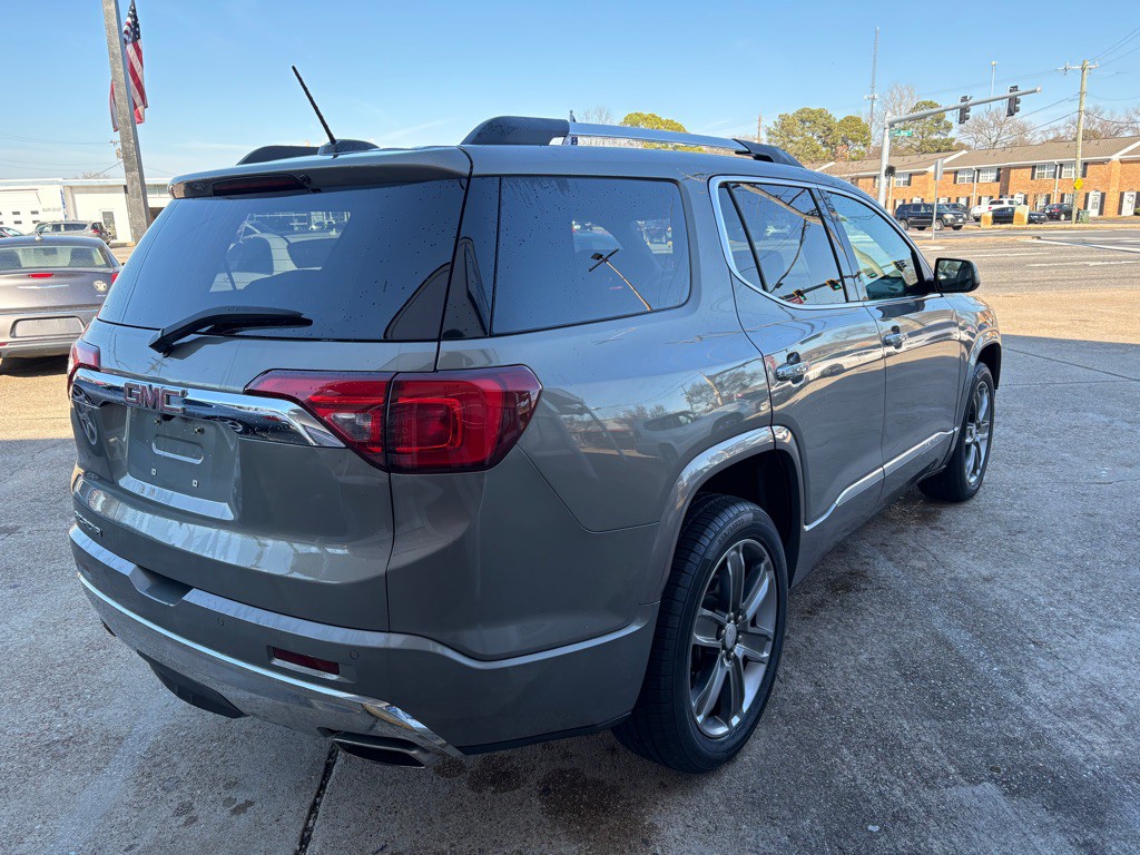 2019 GMC Acadia Image 7