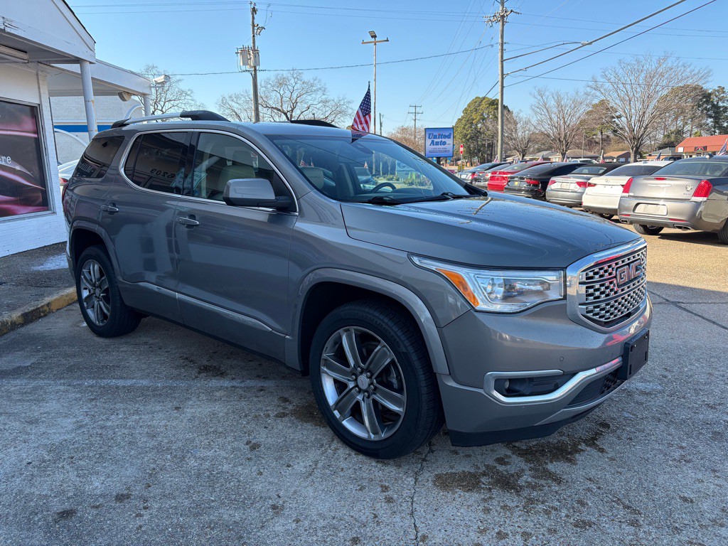 2019 GMC Acadia Image 9