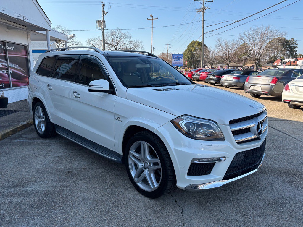 2015 Mercedes-Benz GL-Class Image 9