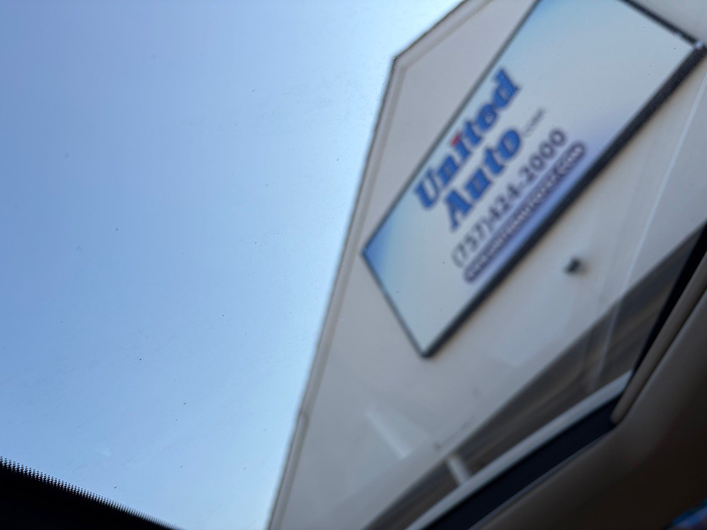 2015 Mercedes-Benz GL-Class Image 21