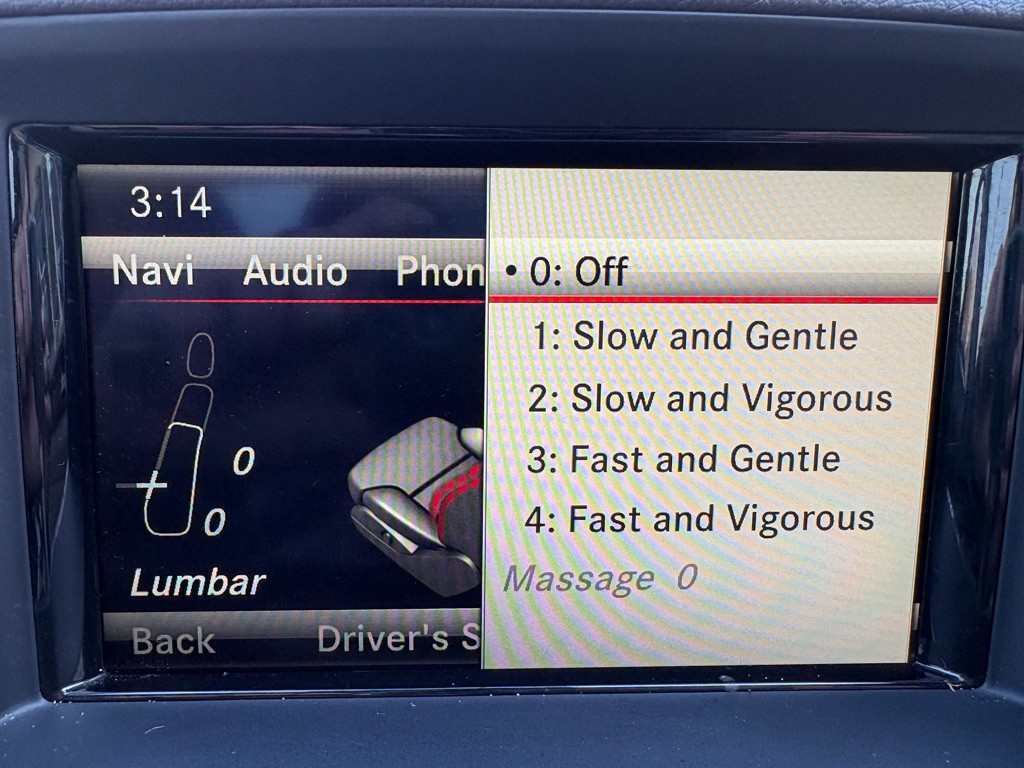 2015 Mercedes-Benz GL-Class Image 24