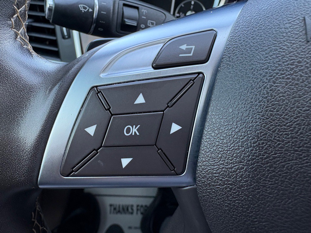 2015 Mercedes-Benz GL-Class Image 28