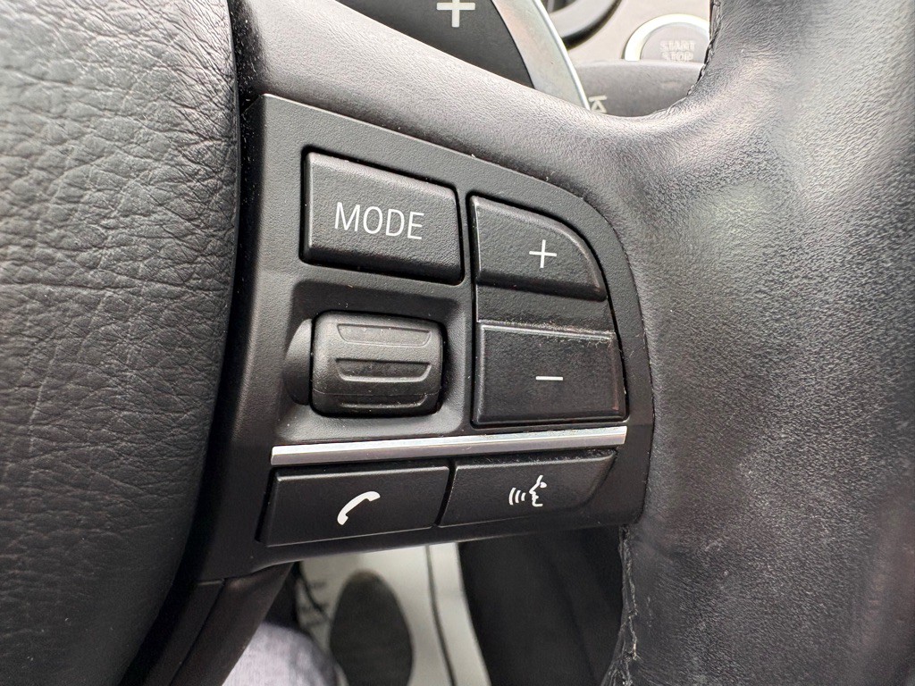 2013 BMW 7 Series Image 19