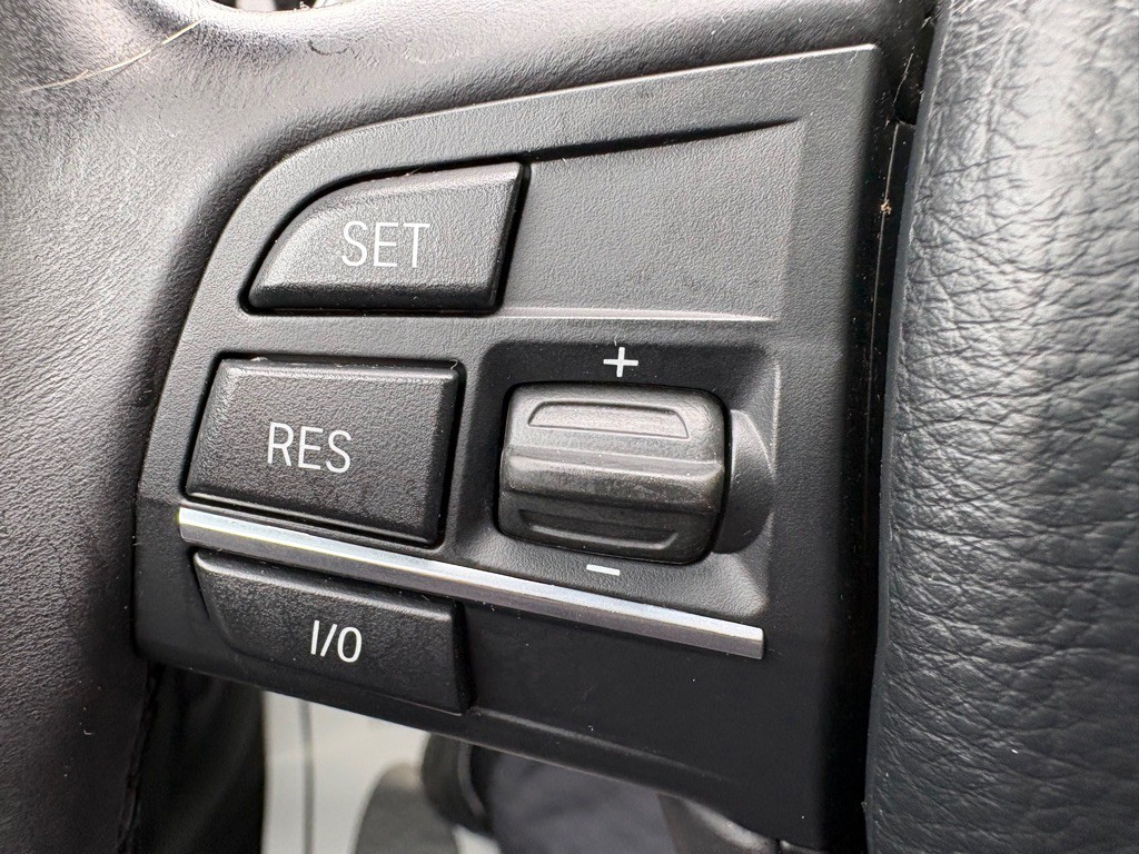 2013 BMW 7 Series Image 20