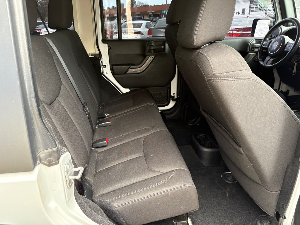 2014 Jeep Wrangler Unlimited Image 13