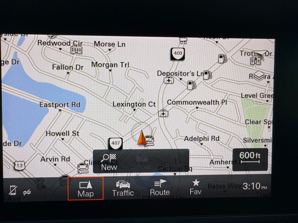 2017 Porsche Macan Image 15