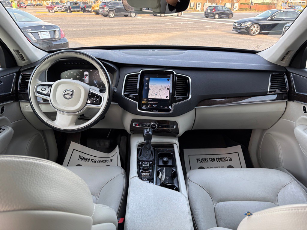 2018 Volvo XC90 Image 13