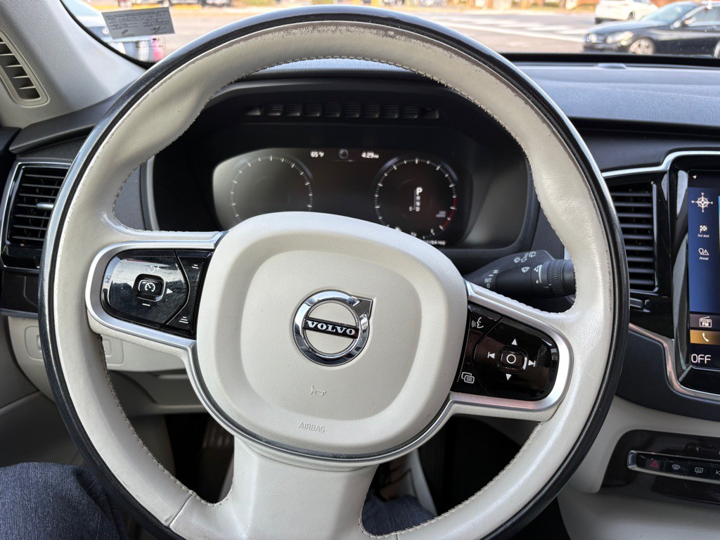 2018 Volvo XC90 Image 19
