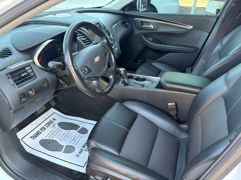 2017 Chevrolet Impala Image 10