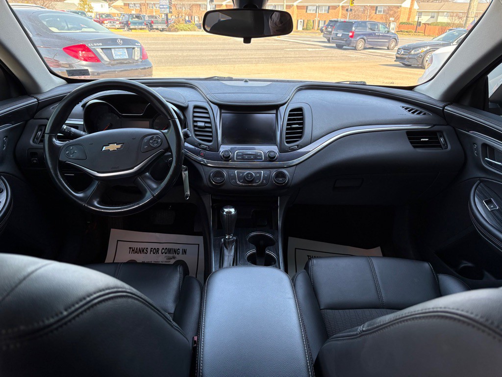 2017 Chevrolet Impala Image 12