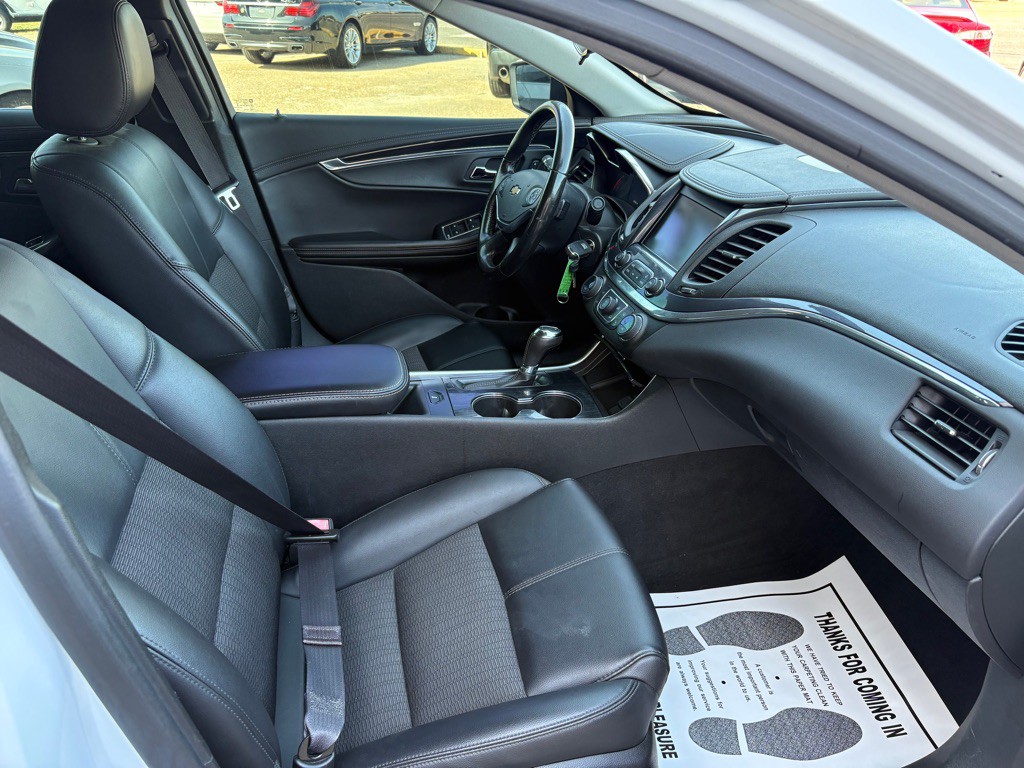 2017 Chevrolet Impala Image 14