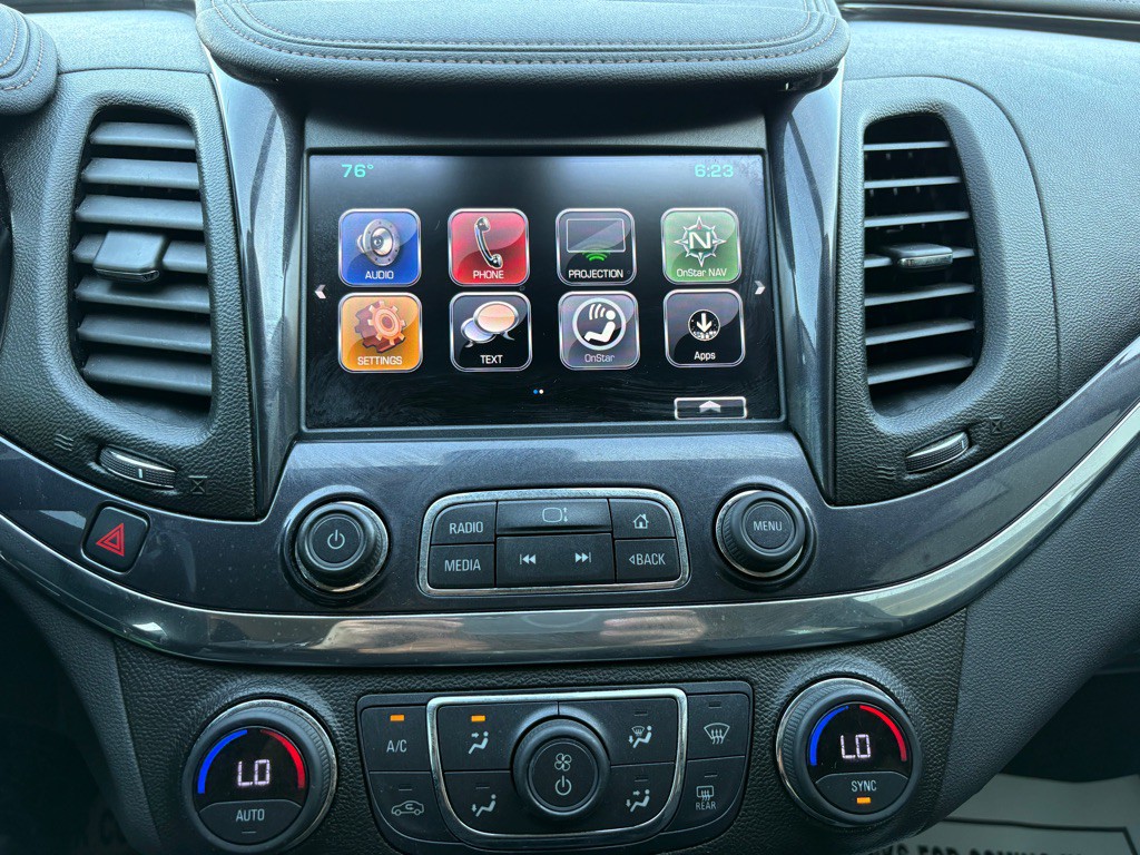 2017 Chevrolet Impala Image 21