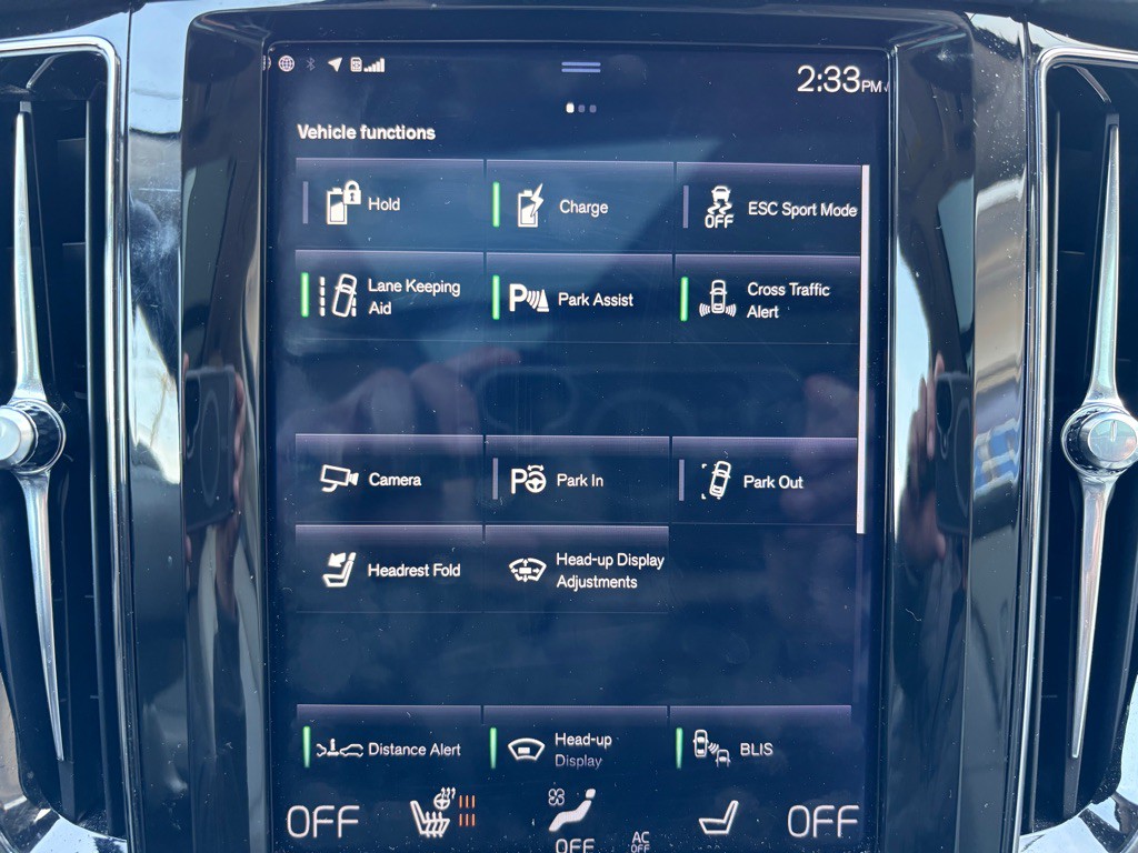 2018 Volvo XC60 Image 22