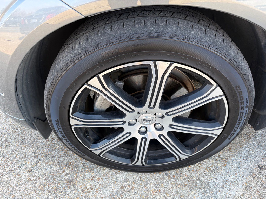 2018 Volvo XC60 Image 29