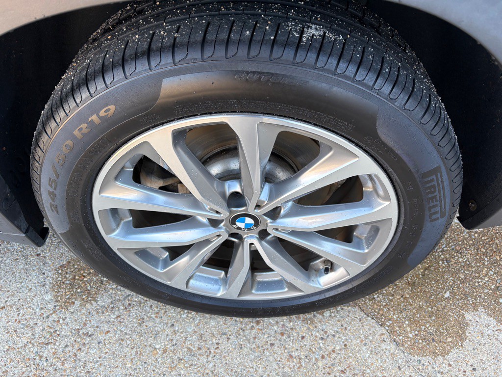 2018 BMW X3 Image 28