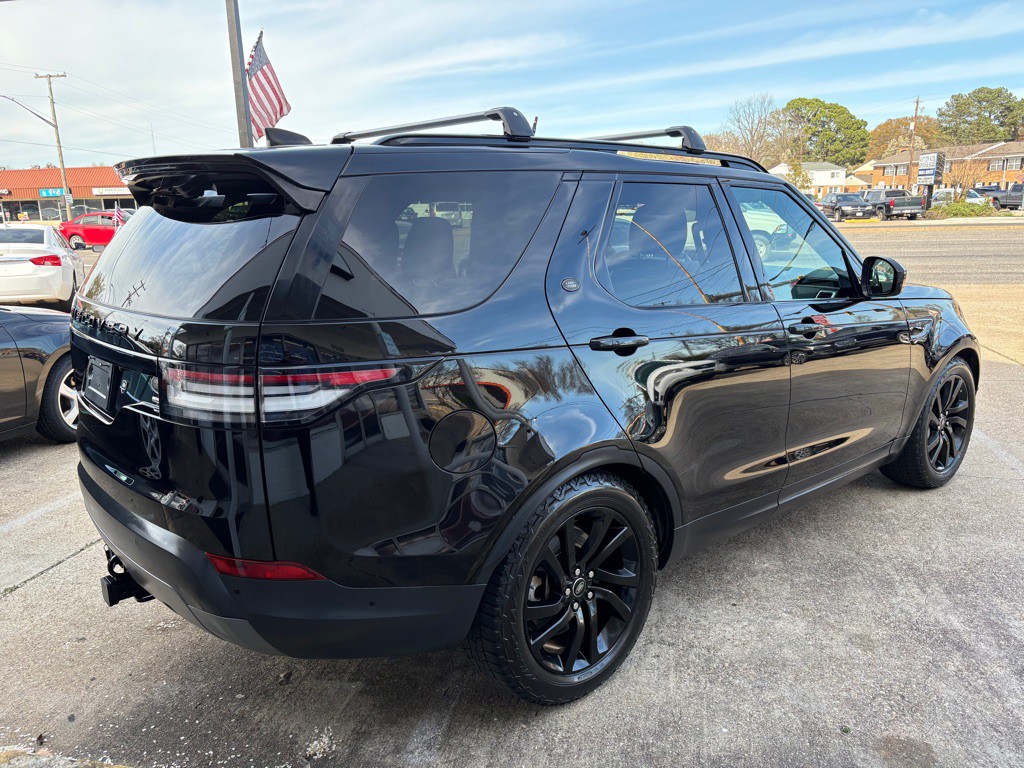 2019 Land Rover Discovery Image 8