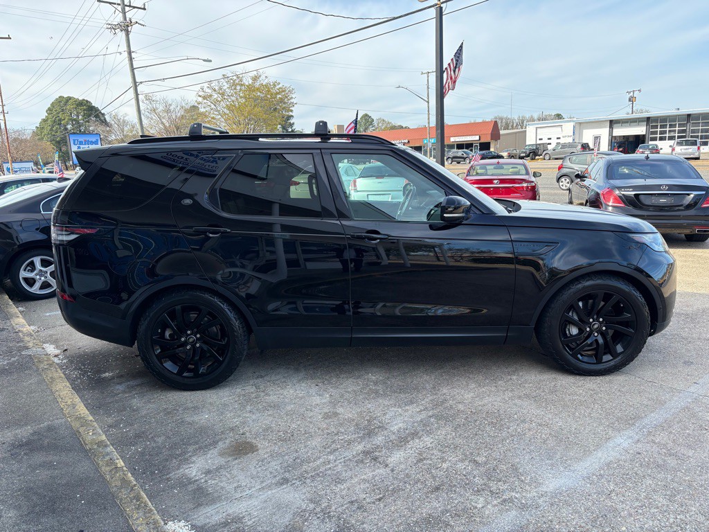 2019 Land Rover Discovery Image 9