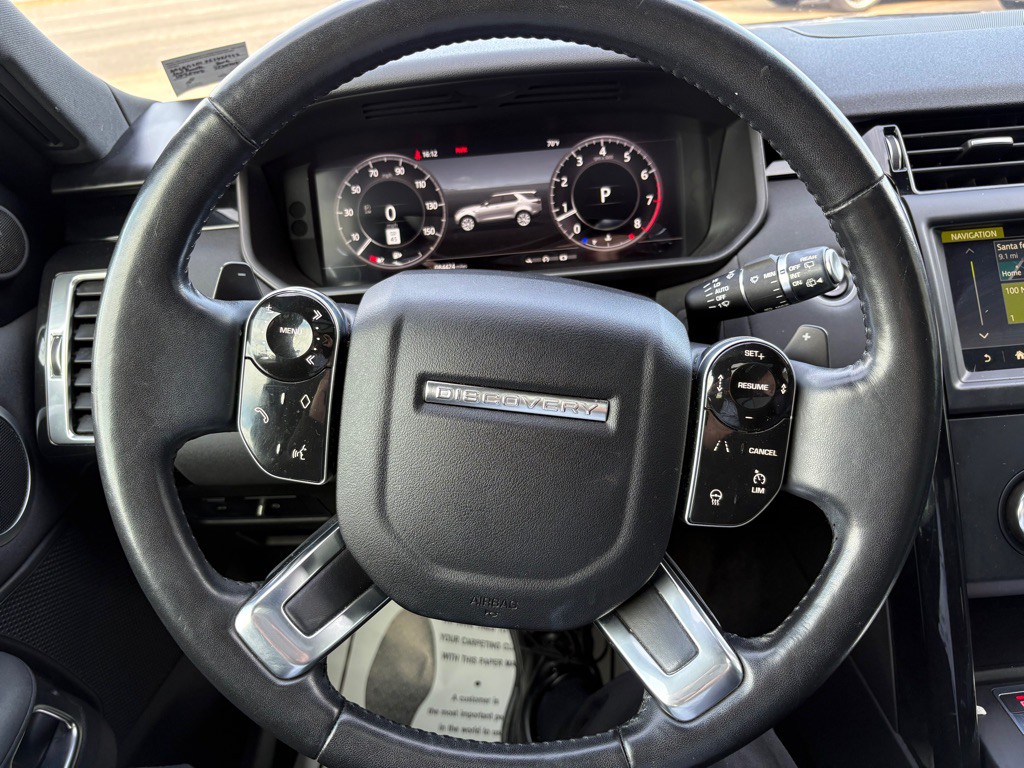 2019 Land Rover Discovery Image 20