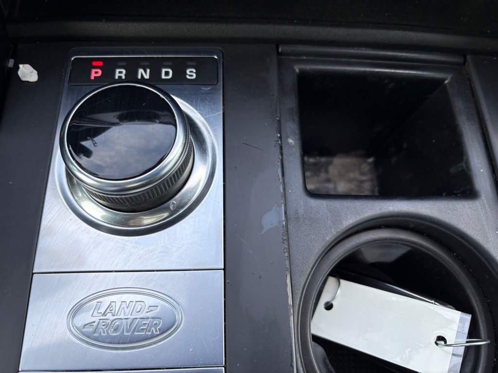 2019 Land Rover Discovery Image 27