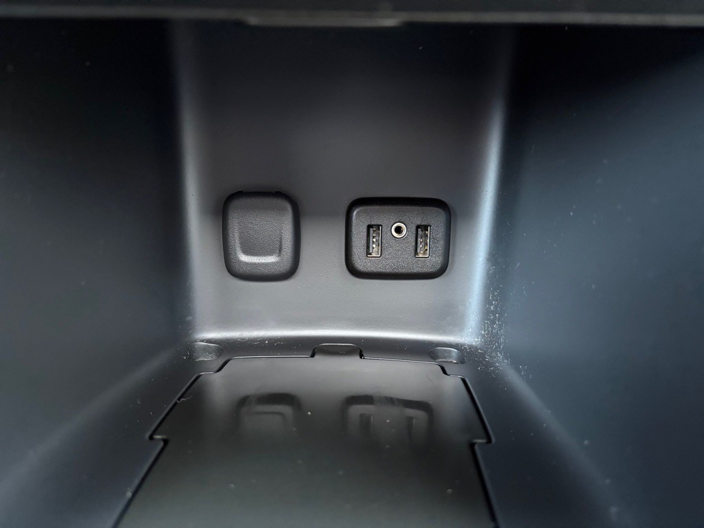 2017 GMC Acadia Image 25