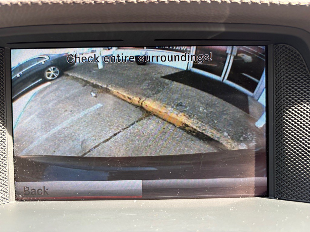 2013 Mercedes-Benz CLS-Class Image 16