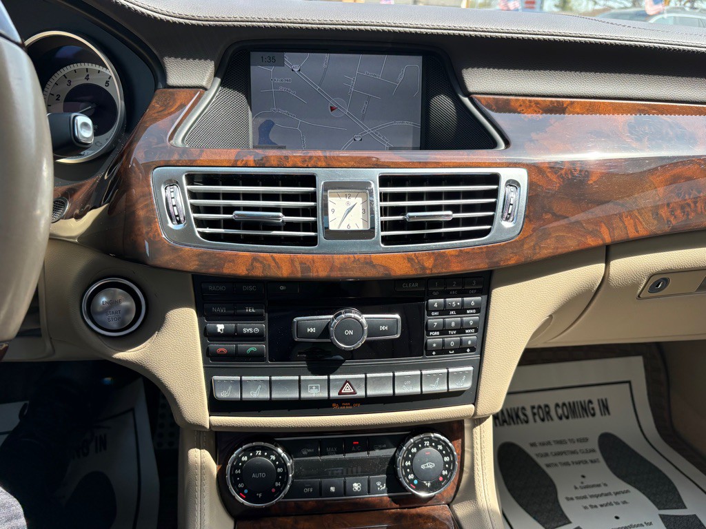 2013 Mercedes-Benz CLS-Class Image 24