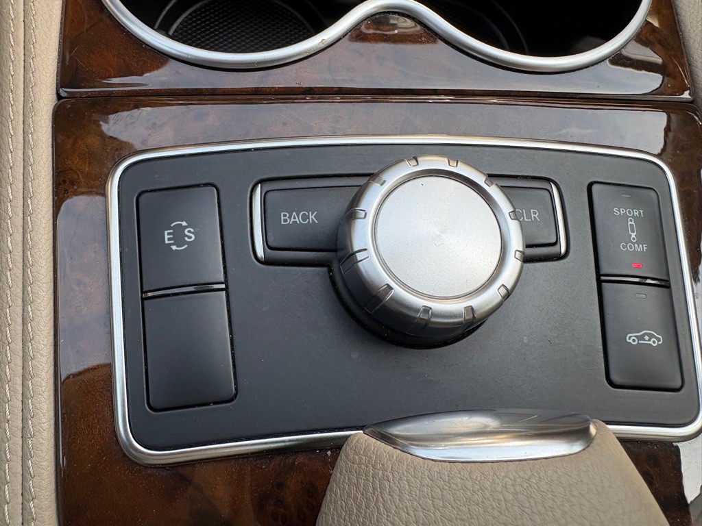 2013 Mercedes-Benz CLS-Class Image 27