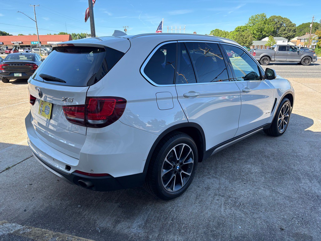 2017 BMW X5 Image 7