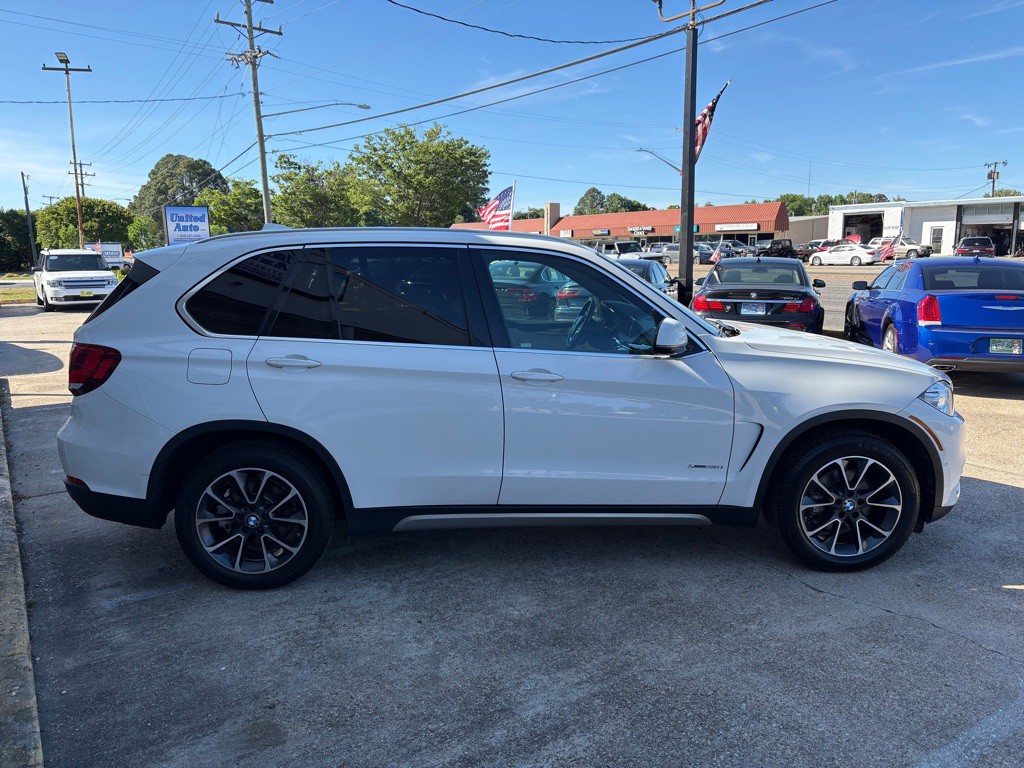2017 BMW X5 Image 8