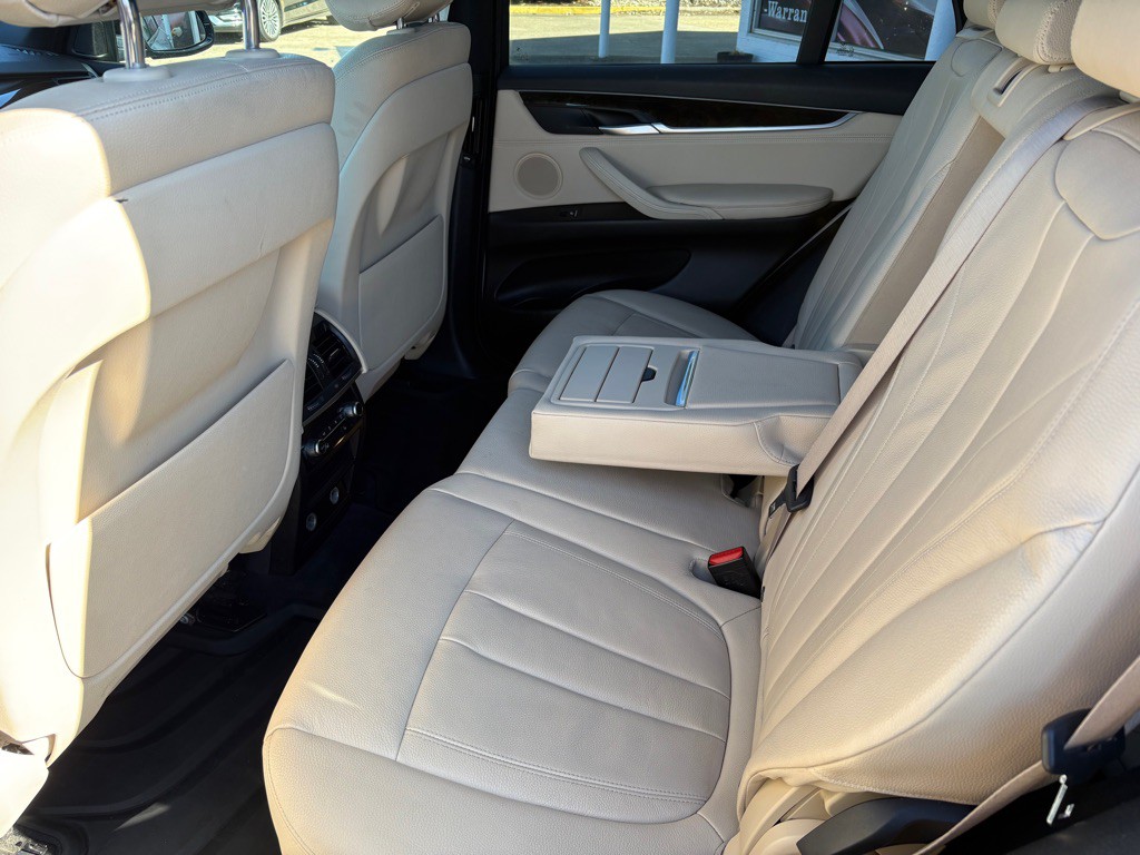 2017 BMW X5 Image 11