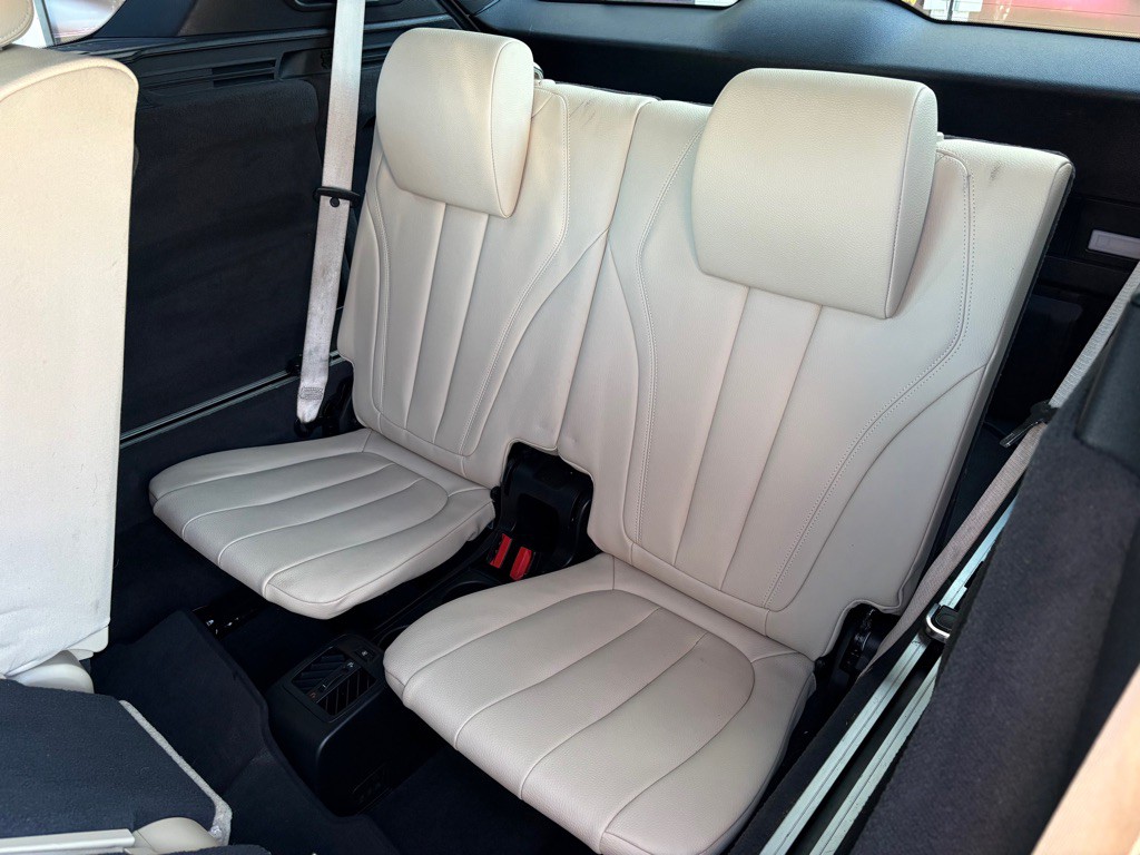 2017 BMW X5 Image 12
