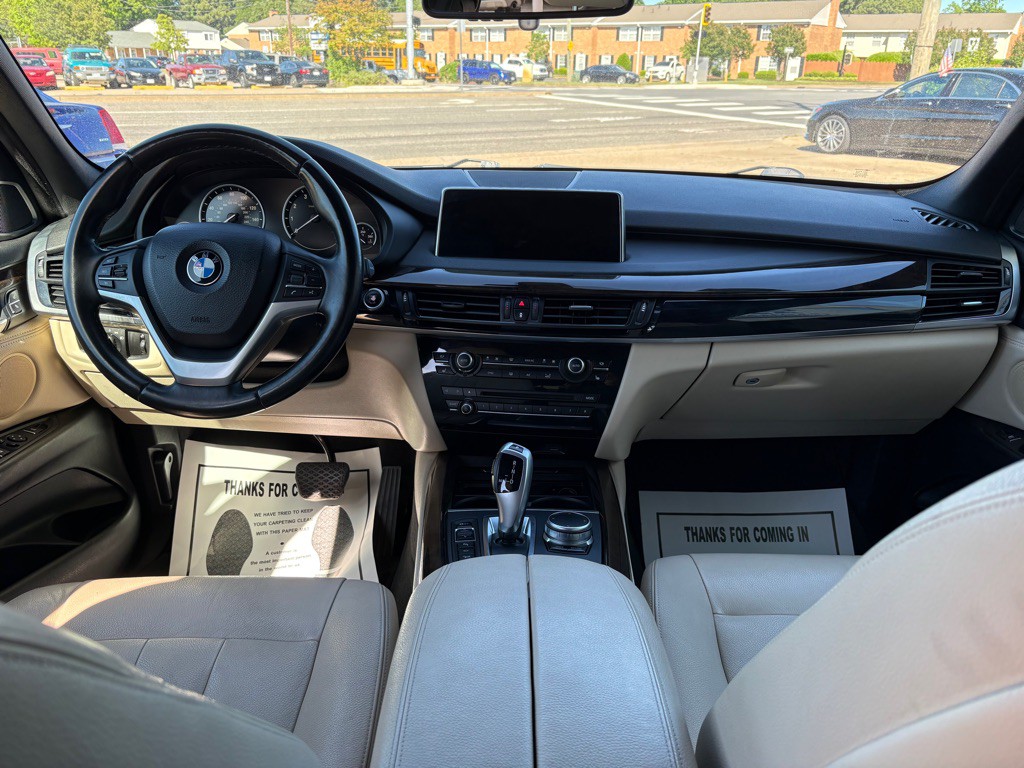 2017 BMW X5 Image 13