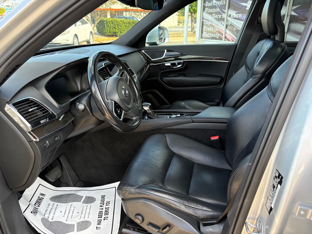 2018 Volvo XC90 Image 10