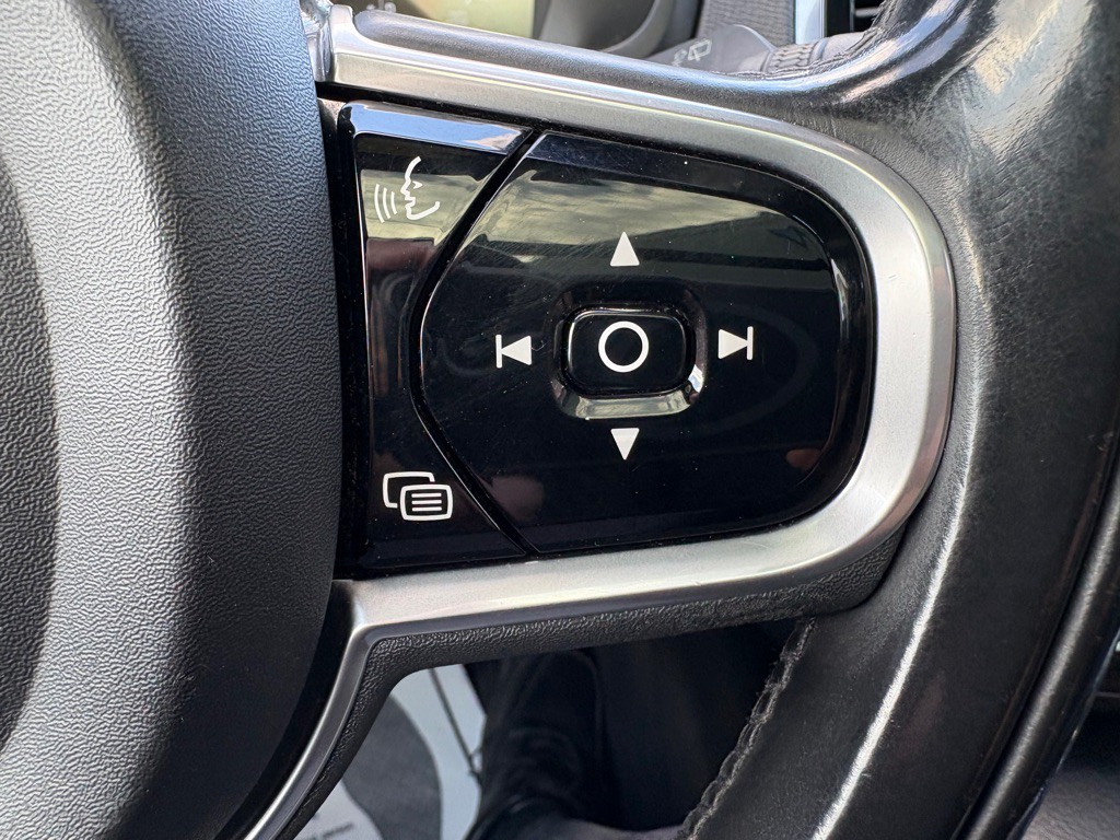 2018 Volvo XC90 Image 20