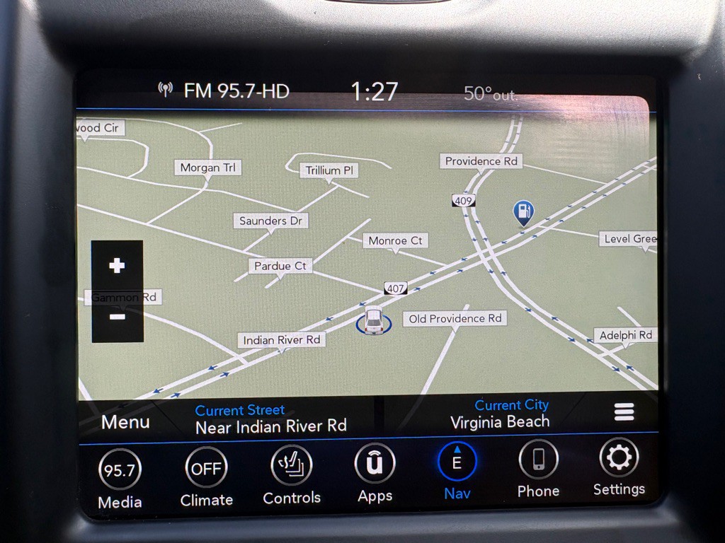 2018 Chrysler 300 Image 15