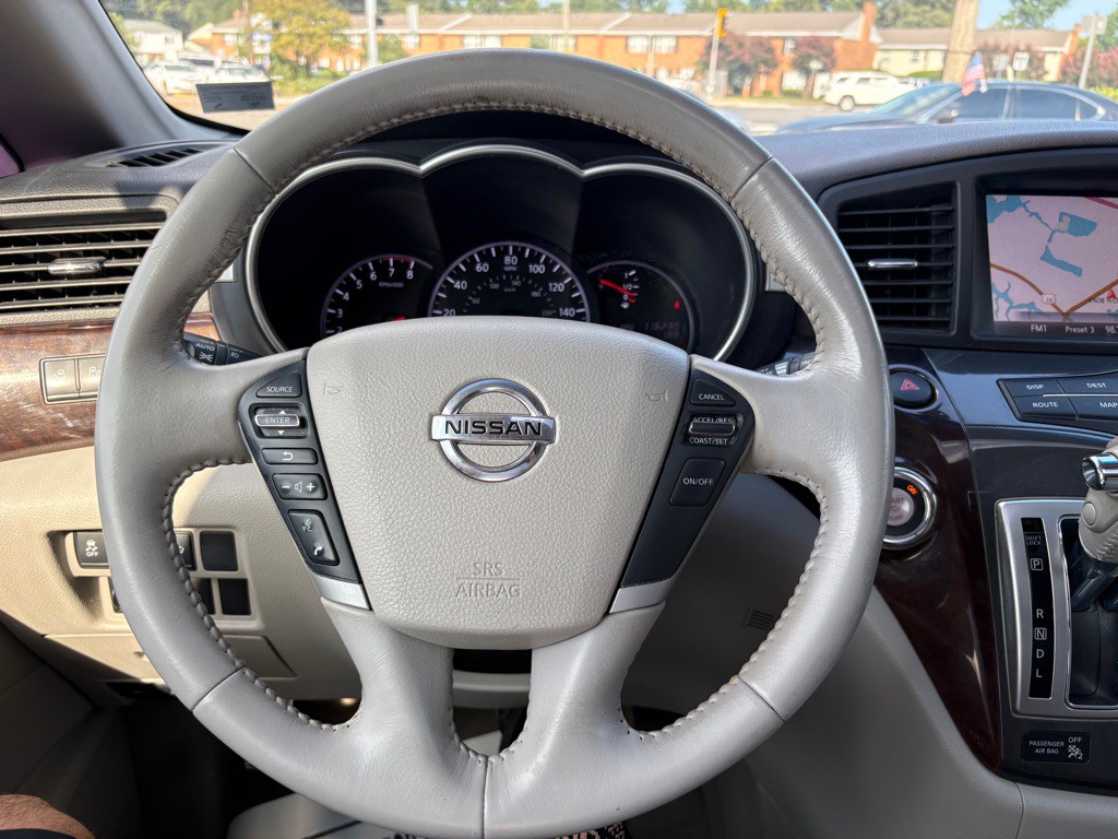 2012 Nissan Quest Image 20