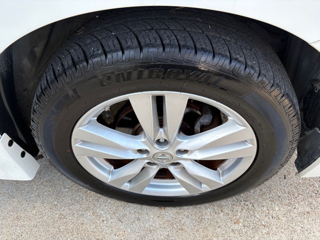 2012 Nissan Quest Image 35
