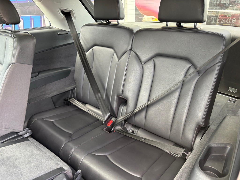2018 Audi Q7 Image 12