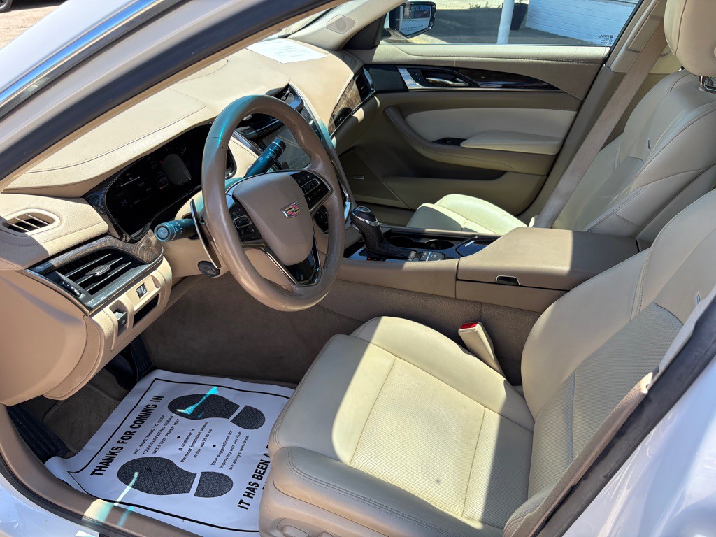 2016 Cadillac CTS Image 10