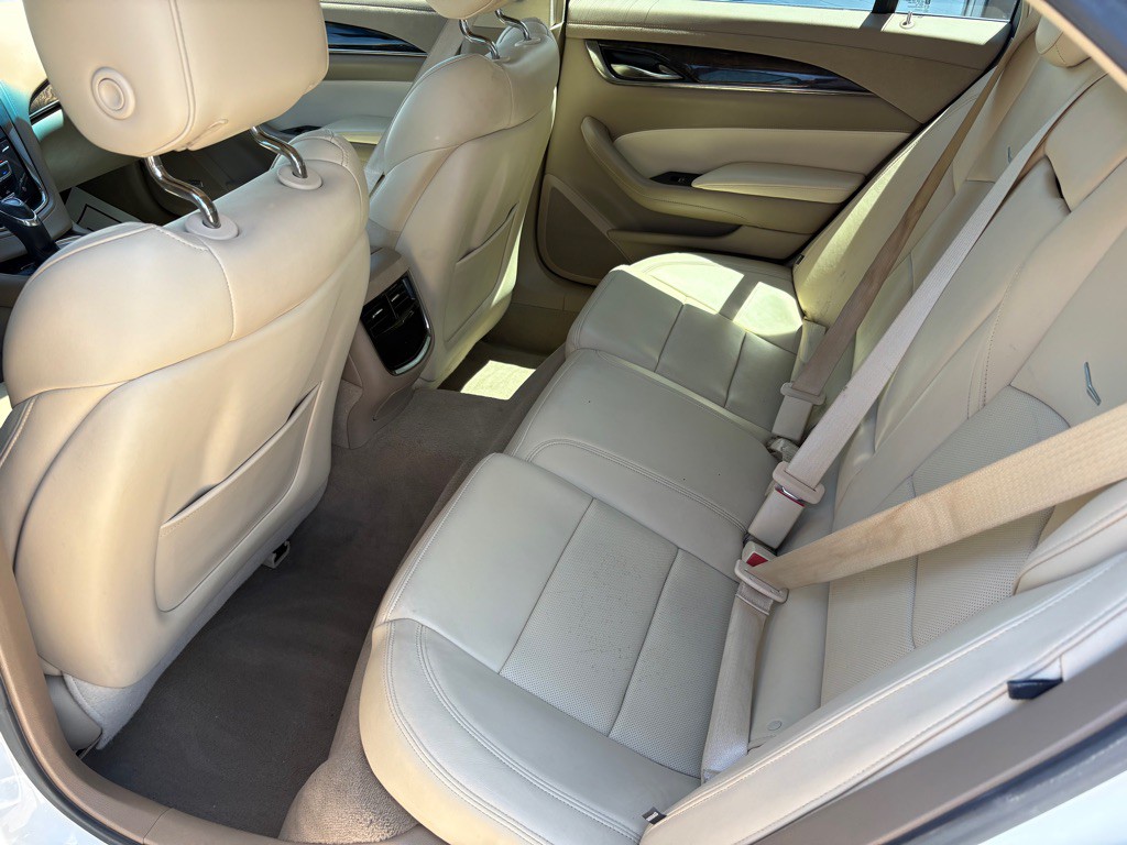 2016 Cadillac CTS Image 11