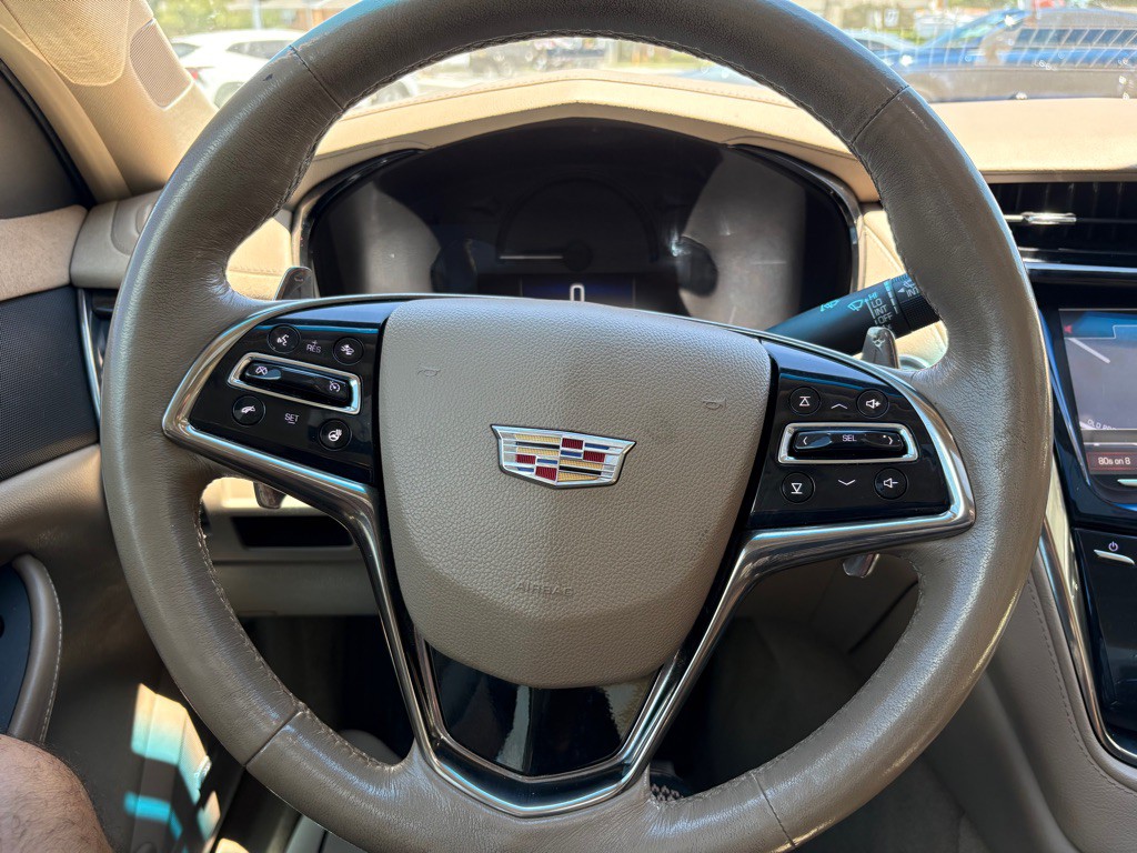 2016 Cadillac CTS Image 18