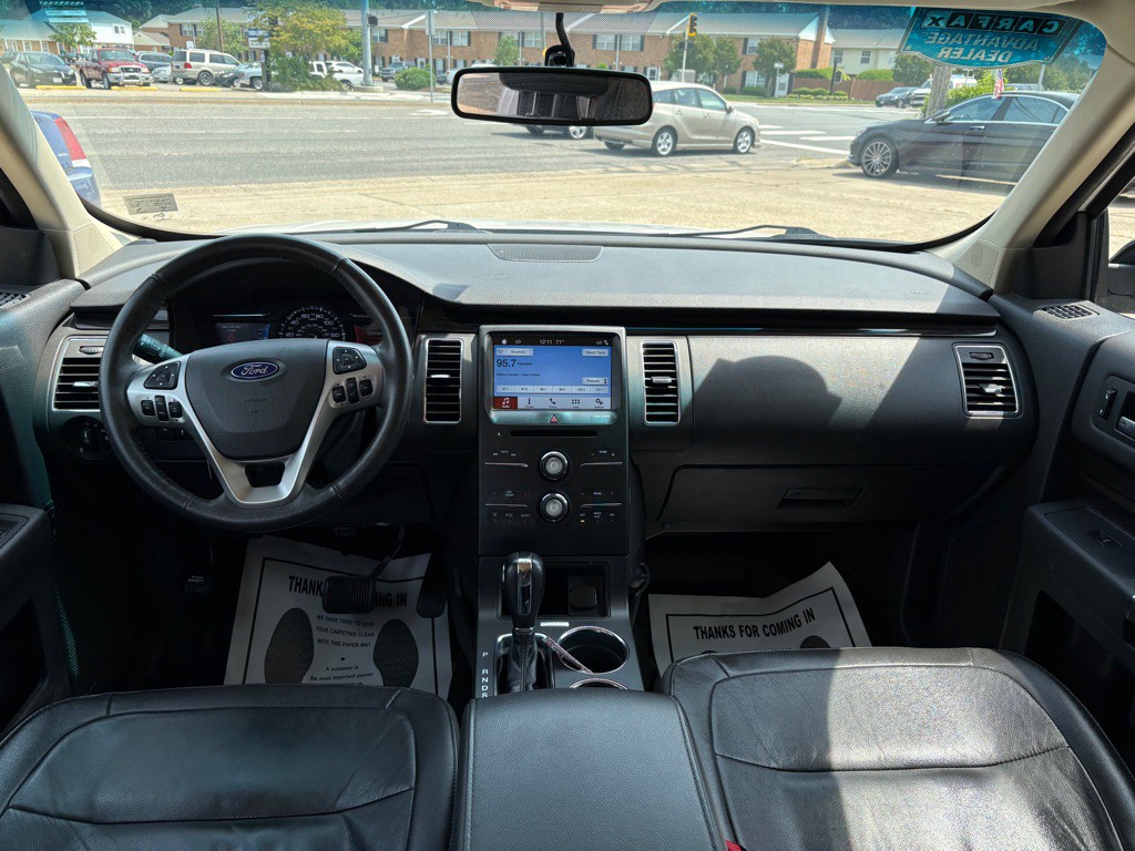 2018 Ford Flex Image 13