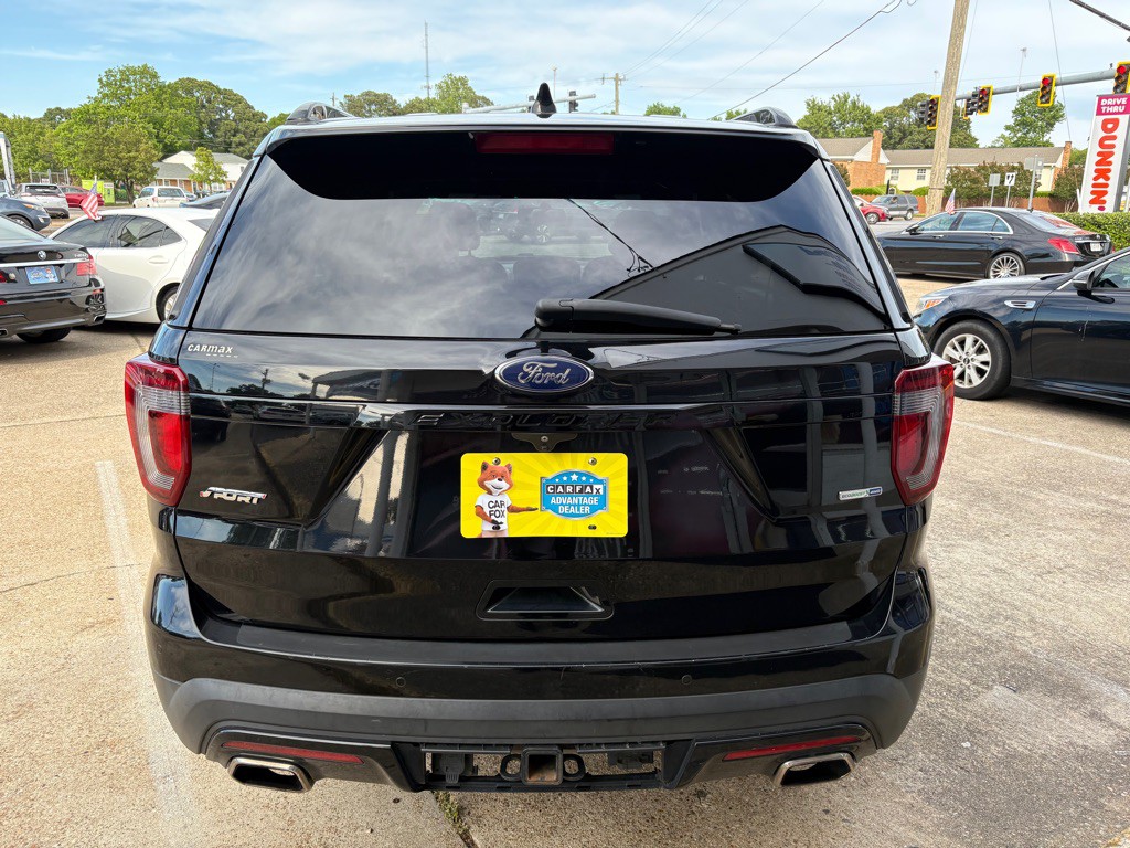 2017 Ford Explorer Image 4