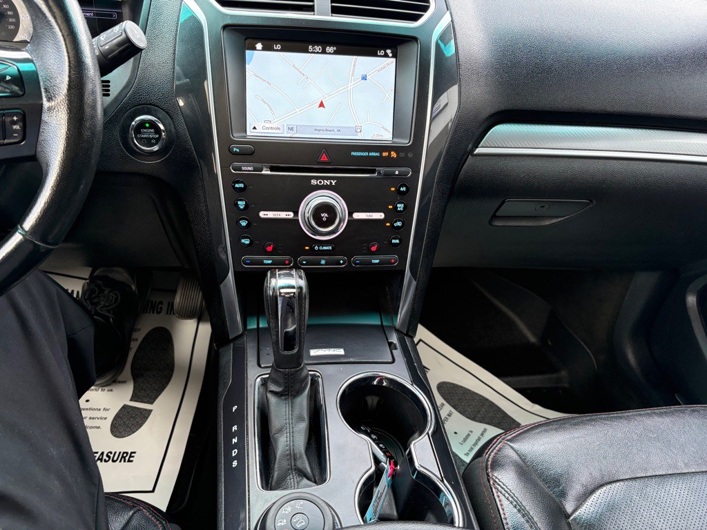2017 Ford Explorer Image 23
