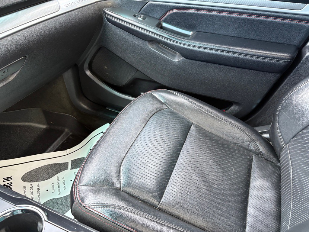 2017 Ford Explorer Image 26