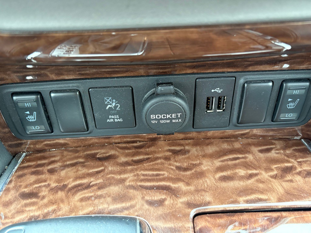 2018 Nissan Armada Image 27