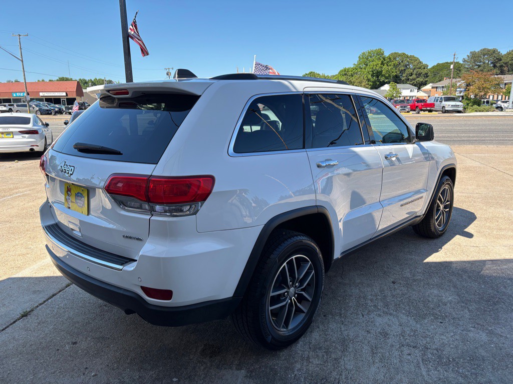 2017 Jeep Grand Cherokee Image 7