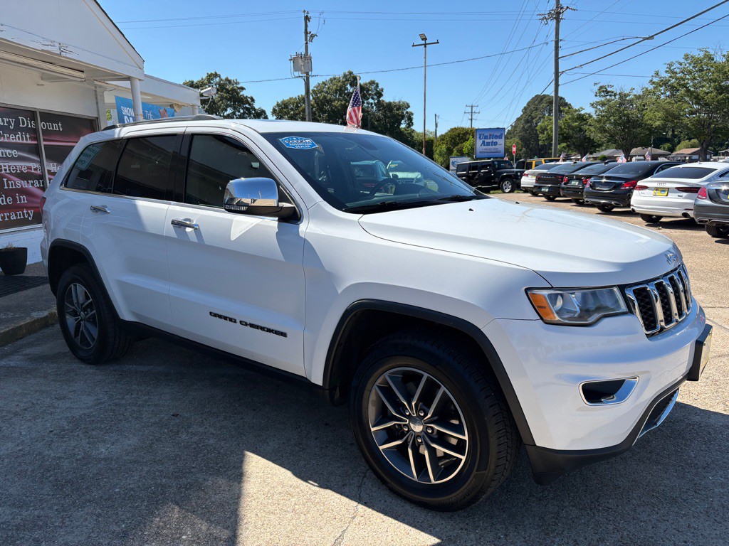 2017 Jeep Grand Cherokee Image 9